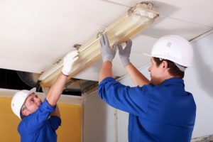 6 tips to hire building maintenance services